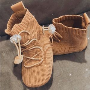 Brand new Harts Booties